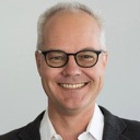 Andrew Hecht