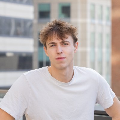 Henry Gasztowtt (@hegasz)